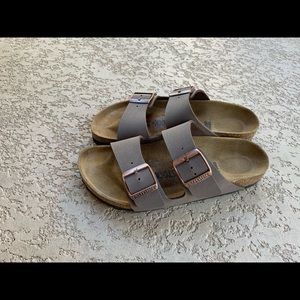 Birkenstock Arizona Women’s Leather Sandals